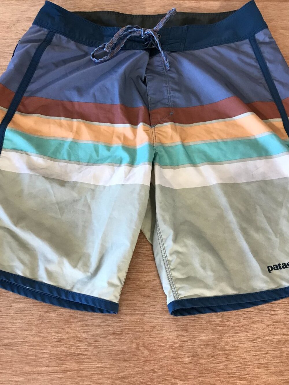 Patagonia Board Swim Shorts Men 28 Blue Striped Pocket Tie Waist Beach Outdoor